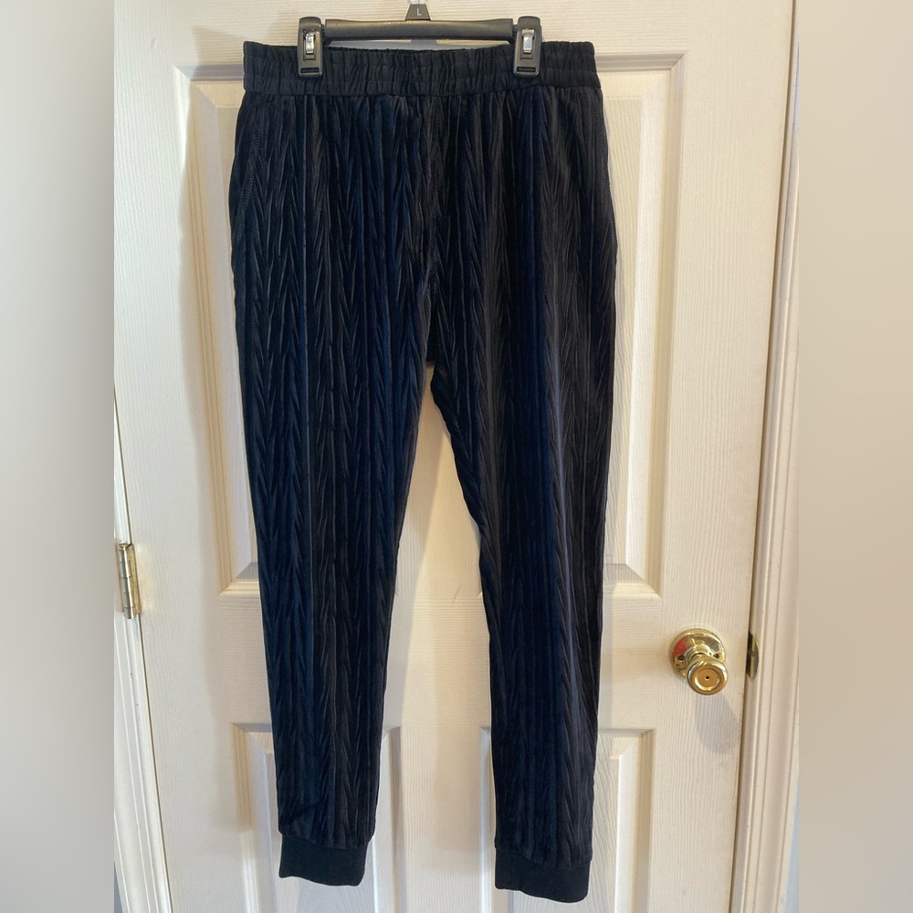 Black Onyx Buttery Soft Velour Casual Lounge Pant Leisure Pull On Textured SZ 8